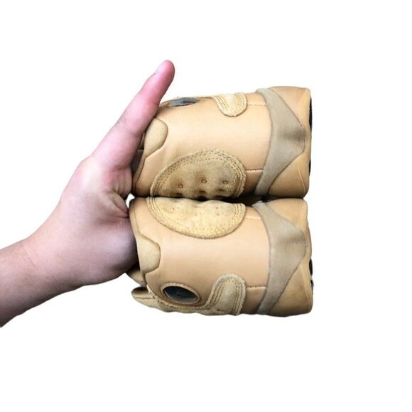 RARE 2017 Air Jordan 13 Retro Wheat Size 4 Brown Suede - Picture 16 of 16